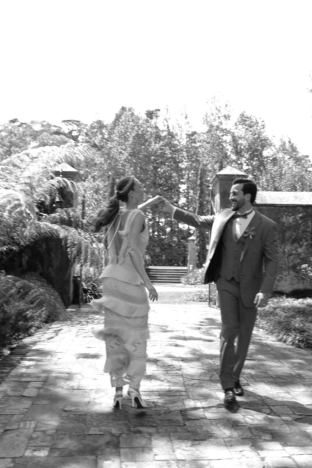 Eternal Horizons: A Bridal Editorial at Hacienda Nueva, Guatemala 15 A dance in the gardens · Photography @rydlova_photography