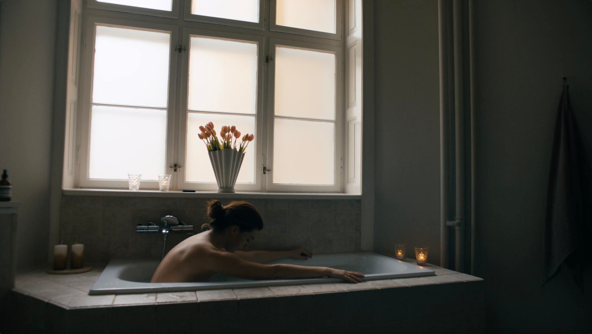 Lisa Riesner: The Actress Building a Career Without Borders 7 Still from MODER