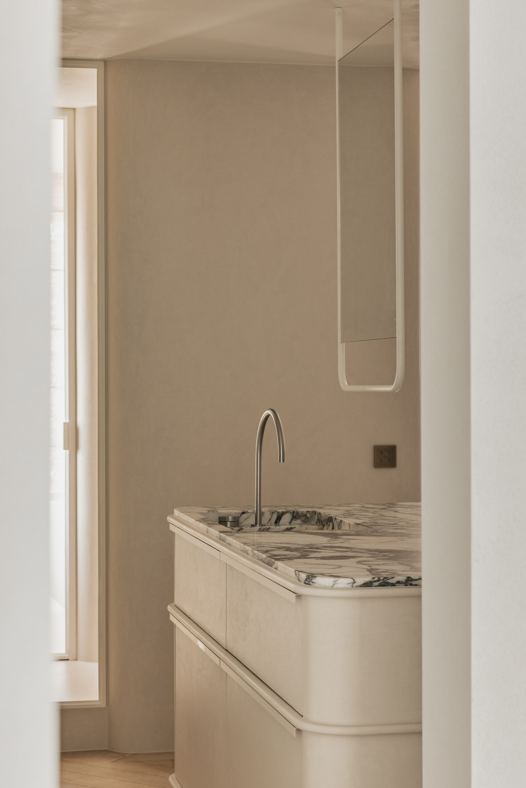Laura Calleeuw: True Luxury Is Not About Excess 3 Bert Demasure LC woning web048 scaled